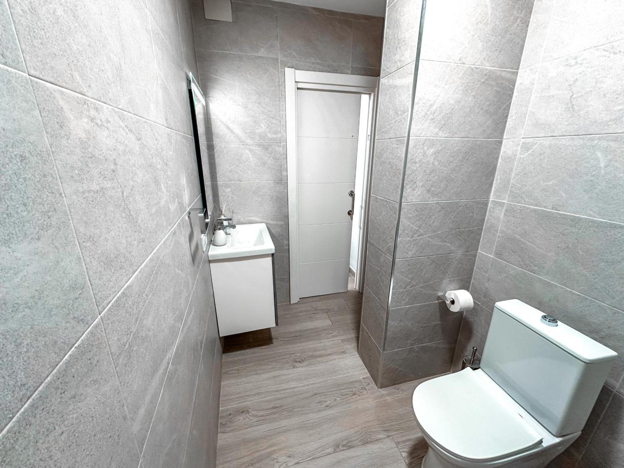 A&M Apartamento En Nervion Sevilla Eksteriør billede
